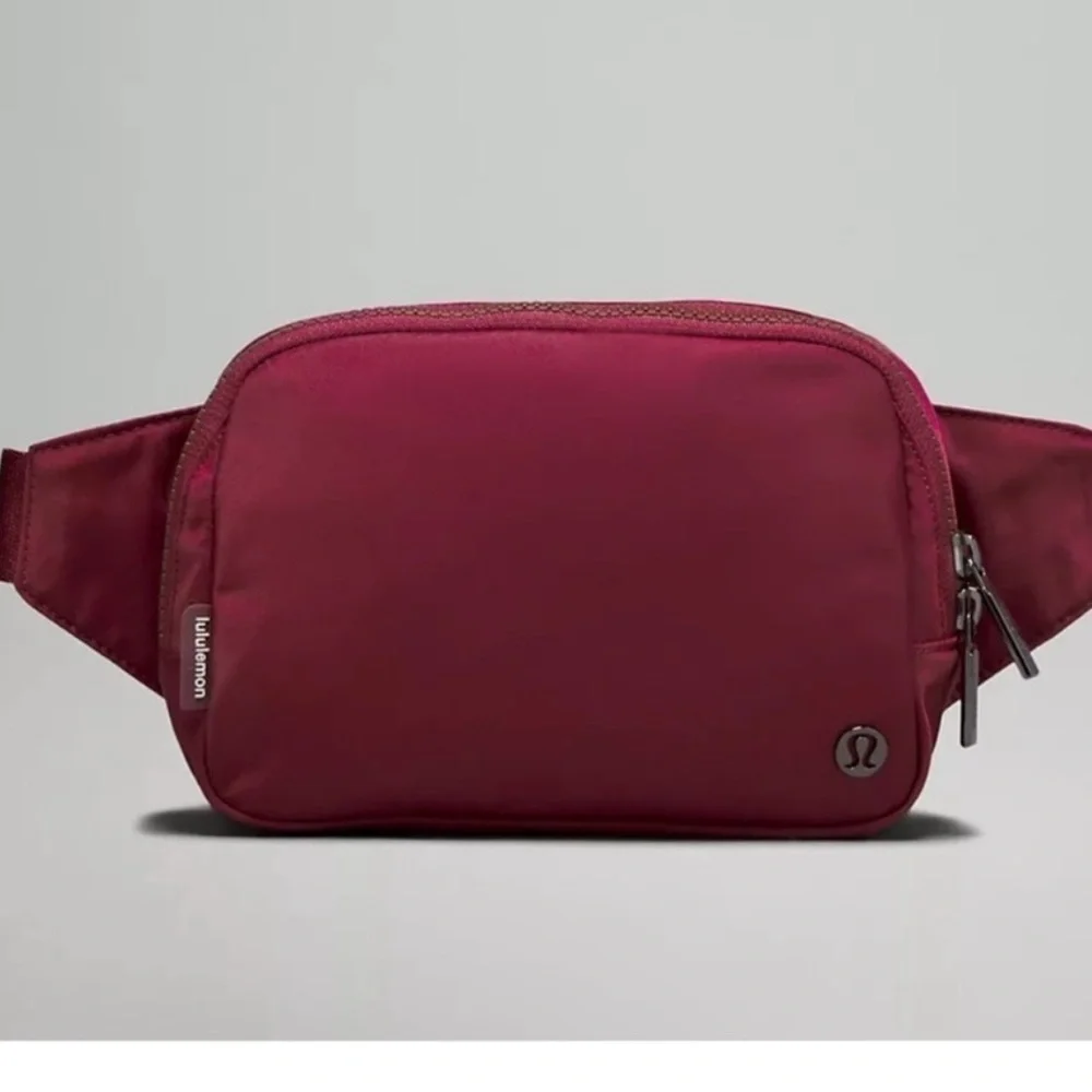 lululemon athletica lululemon burgundy